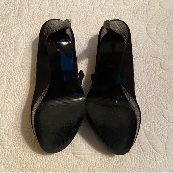 AUDREY BROOKE PUMPS, Size 6.5 - Picture 11 of 13